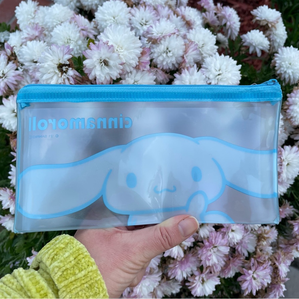 Sanrio Cinnamoroll Blue Rectangle Zipper Bag - Picture 2 of 4